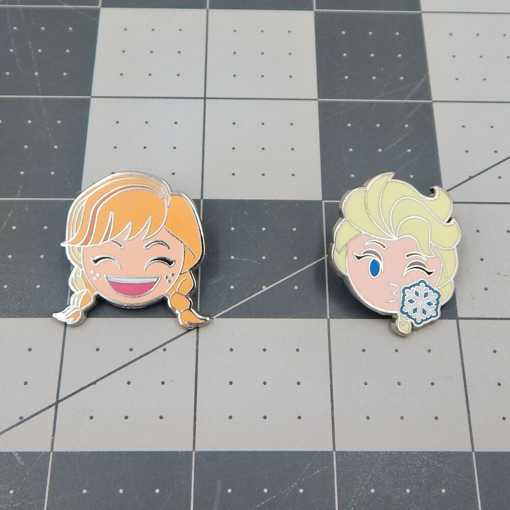 Frozen Emoji Collection Elsa Winking Anna Laughing Disney Park Trading Pins S/2